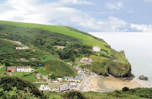 Tan-y-groes Casa | Alojamiento de 3 habitaciones en Llangrannog