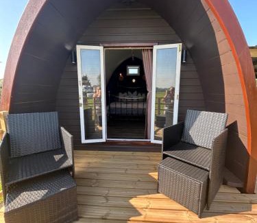 Rhyl Otro | Dolafon luxury glamping pod 1 with hot tub