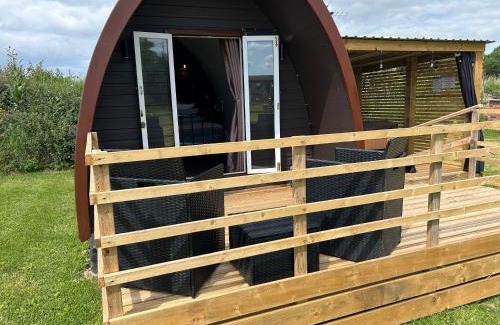 Saint Asaph Otro | Dolafon Luxury Glamping Pod 2 With Hot Tub