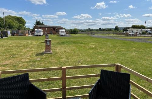 Saint Asaph Otro | Dolafon Luxury Glamping Pod 2 With Hot Tub