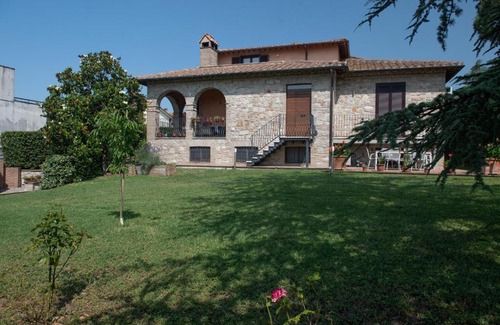 Montecastrilli Cama Y Desayuno | Dolce Alba