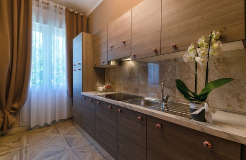 San Lazzaro di Savena Apartamento | Dolce Casa B&B elegant and cozy adults only 5 minutes from the highway