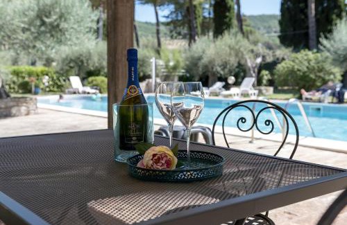 Passignano sul Trasimeno Apartamento | Dolce Far Niente Apartment with pool & parking