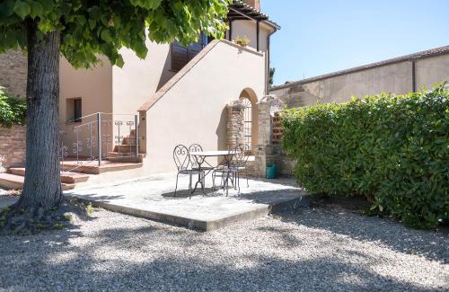 Passignano sul Trasimeno Apartamento | Dolce Far Niente Apartment with pool & parking