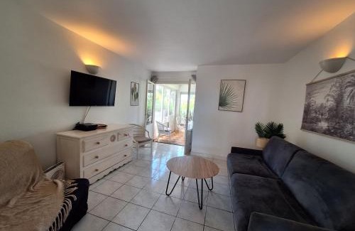 Nettle Bay Apartamento | Dolce Vita Anse Margot