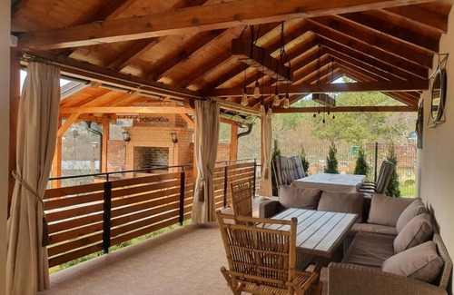 Vrdnik Apartamento | Dolce Vita House Vrdnik