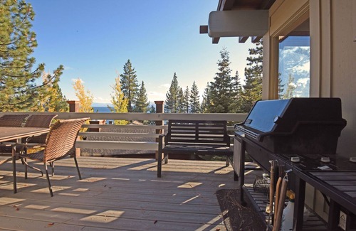 Lake Forest Casa | Dollar Point Delight
