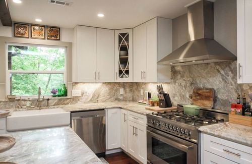 Highlands Hills Casa | Dolly Woods, New to VRBO