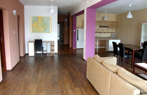 Czyzyny Apartamento | Dolna Suites Kraków Poland