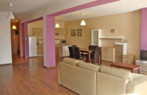 Czyzyny Apartamento | Dolna Suites Kraków Poland