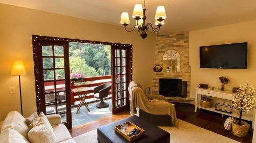 Campos do Jordao Apartamento | Dolomitas Refúgio Campos do Jordão Apto Inteiro com Lareira