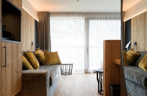 San Giovanni di Fassa Cama Y Desayuno | DOLOMITI EXCLUSIVE YOUR MOUNTAIN SUITE