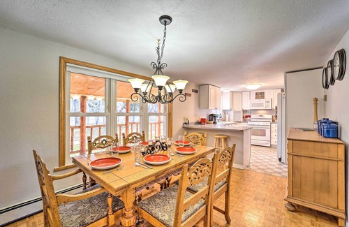 Cortez Cabina | Dolores Ranch Cabin w/ Hot Tub & 1-Acre Yard!