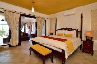 Kaliasem Complejo | Dolphin Beach Bali