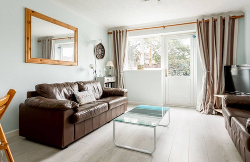 Poole Casa | Dolphin Cottage