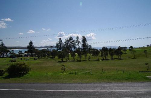 Crescent Head Casa | Dolphin Court 2, 1 Gowing Street