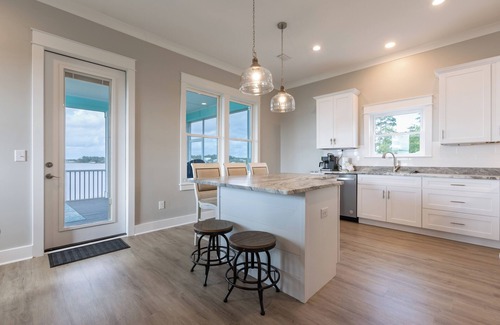Gulf Shores Casa | Dolphin Dreams- OMG View! RV Pad W/ Hookups! Kayaks! Pier! Event Friendly!