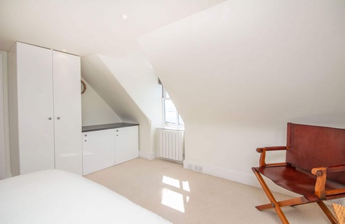Fortrose Apartamento | Dolphin spotting without having to leave the cottage