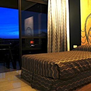 Bugolobi Hotel | Dolphin Suites
