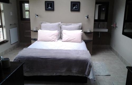 Jeffreys Bay Casa | Dolphin View Guesthouse
