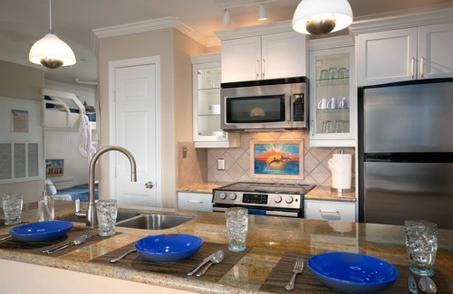 Galveston Condominio | DolphinSmile 3 Pools Panorama View! W/D CLEAN!