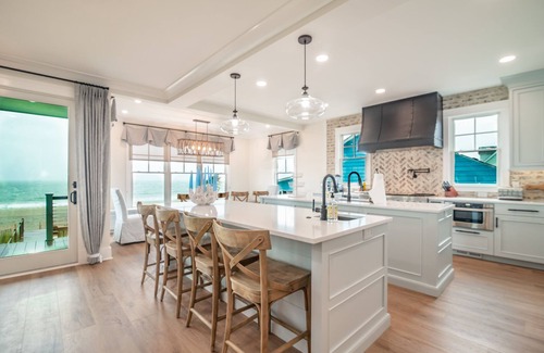 Pawleys Island Casa | DOLPHINVIEW EN ISLA CON PAWLEYS Dock Creek, parrilla, frente al mar y MÁS!