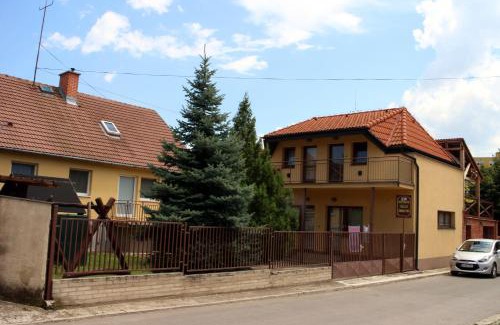 Sturovo Casa | Dom štúdia Petra