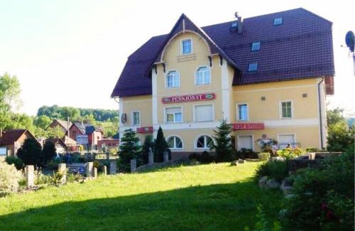 Plawna Dolna Cama Y Desayuno | Dom Gościnny Gerus