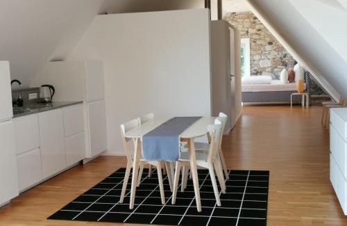 Wlen Apartamento | Dom Gościnny pod Zamkiem Wleń