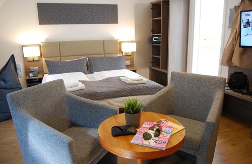 Altstadt-Nord Hotel | Dom Hotel Am Römerbrunnen