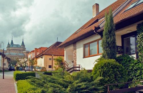 Bojnice Casa | Dom pod zámkom