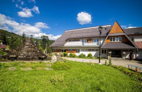 Binczarowa Hotel | Dom Pszczelarza w Kamiannej