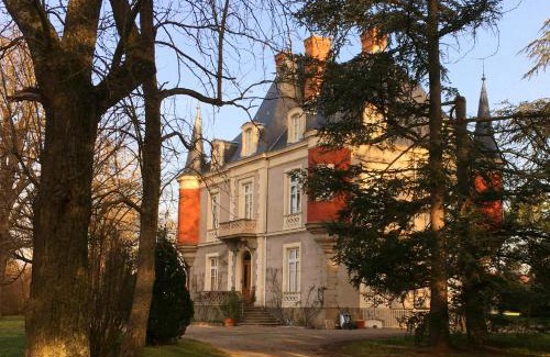 Sainte-Agathe-la-Bouteresse Cama Y Desayuno | Domaine du Perrier
