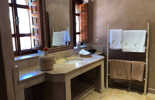 Oulad Hassoune Casa | Domaine Casa Cecilia