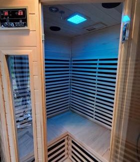 Salles Casa | Domaine de Cachaou Villa Leyr'ial sauna & spa