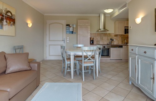 Callian Apartamento | Domaine de Camiole by Interhome