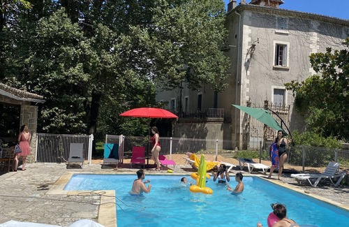 Berrias-et-Casteljau Villa | Domaine de Berre con 1ha Park y Pool House