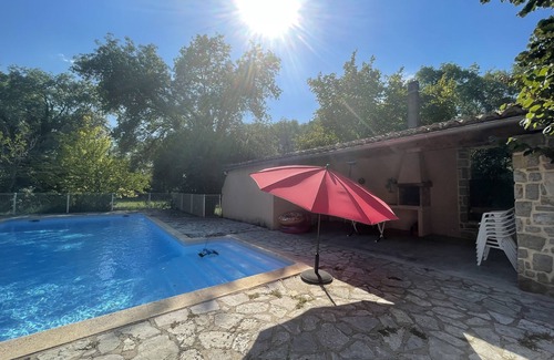 Berrias-et-Casteljau Villa | Domaine de Berre con 1ha Park y Pool House