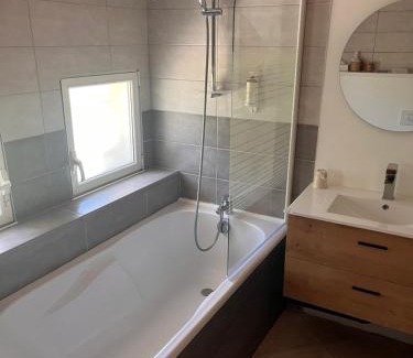 Le Beausset Casa | Domaine de La Font des Pères - Teritoria