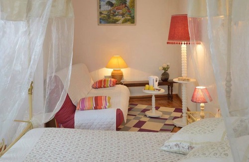 Sainte-Gemme-d'Andigne Cama Y Desayuno | Domaine De La Cour