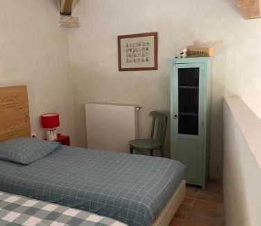 Caromb Casa | DOMAINE de MAS CARON Gîte 4* au pied du Ventoux en Provence