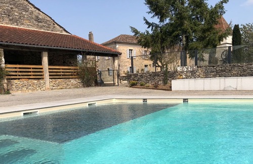 Caylus Cama Y Desayuno | Domaine de Monplaisir, a prestigious place