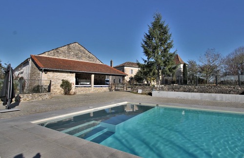 Caylus Cama Y Desayuno | Domaine de Monplaisir, a prestigious place