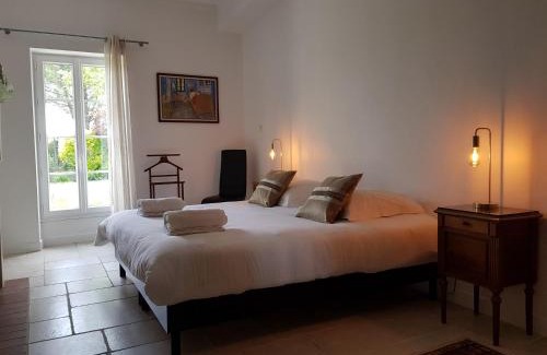Saint-Jean-d'Angely Cama Y Desayuno | Domaine de Pelouaille - chambre d'hôtes