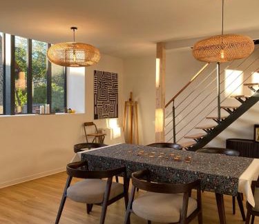 Droue-sur-Drouette Casa | Domaine des Pousses, gîte au coeur d'un village de campagne