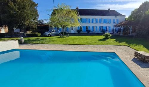 Ravieres Casa | Domaine des Tilleuls - Grand Jardin avec Piscine privée sur le Canal de Bourgogne