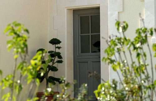 Chalais Casa | Domaine Du Grand Tourtre