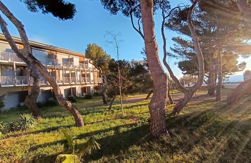 Sete Hotel | Domaine du Lazaret - Village vacances 3 étoiles en bord de mer
