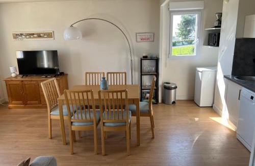 Touques Apartamento | Domaine du Vert Coteau, limite Trouville, beau 3 pièces avec parking et balcon vue Mer