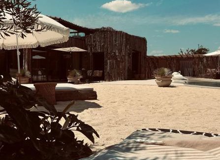 Mauguio Cama Y Desayuno | Domaine FINCA LESSYA, Lodge insolite & SPA